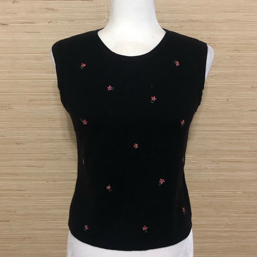 100% Italian Merino Wool Black Micro Floral Embroidery Sleeveless Top size Large